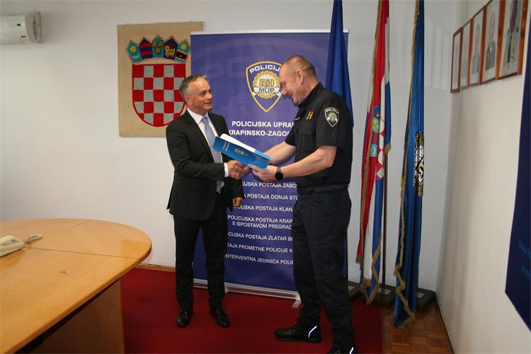 Slika /Novi direktorij/Nove slike-MUP/a-zahvalnice2.JPG